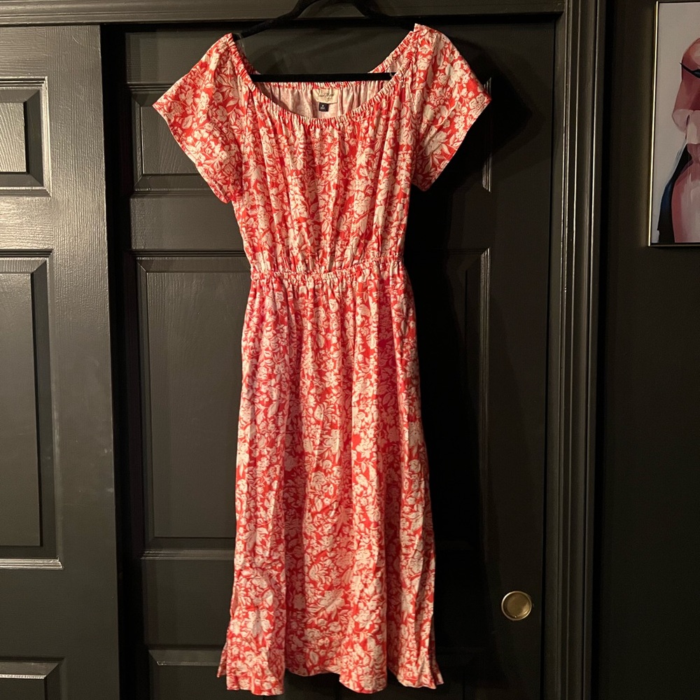 UniversalThread off the shoulder dress